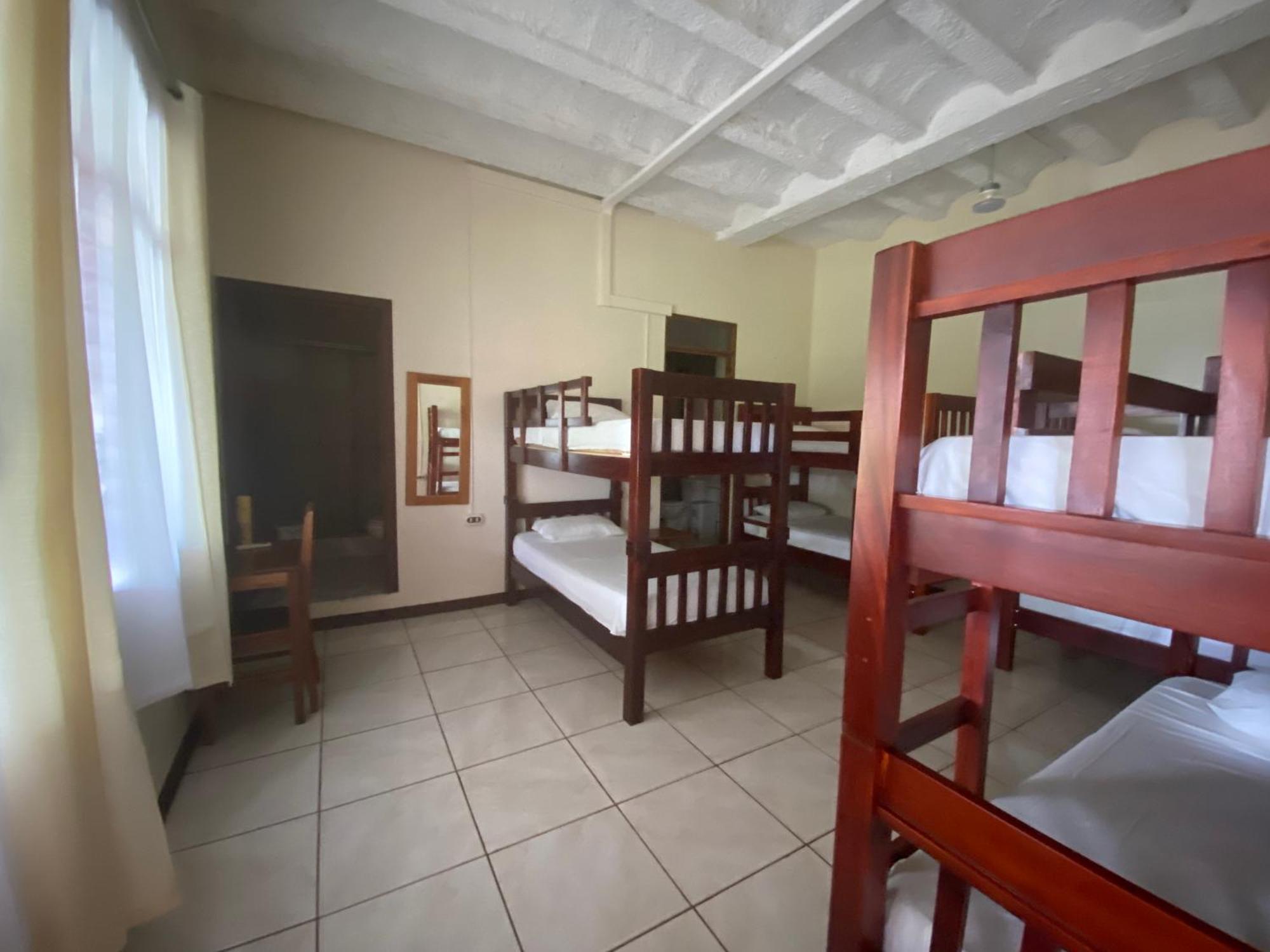 Hotel Befox Adventure à La Fortuna Extérieur photo