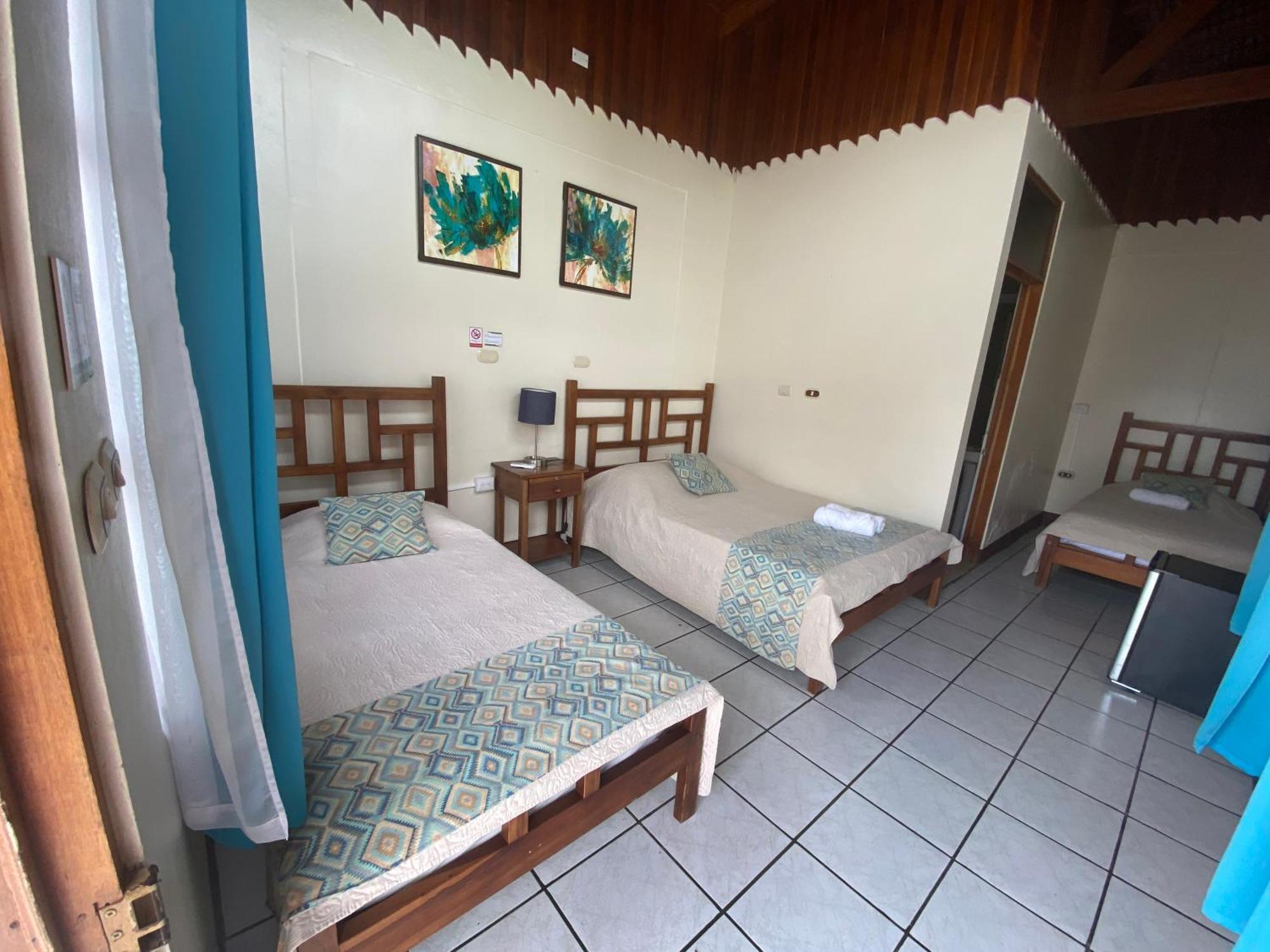Hotel Befox Adventure à La Fortuna Extérieur photo