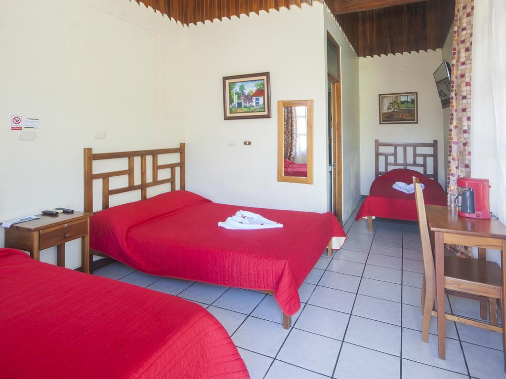 Hotel Befox Adventure à La Fortuna Extérieur photo